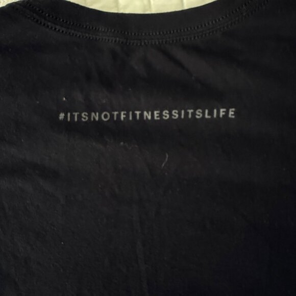 Equinox Womens Medium Black T-Shirt With Logo - Picture 3 of 7